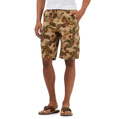 Mantaray Big and tall tan floral print cargo shorts